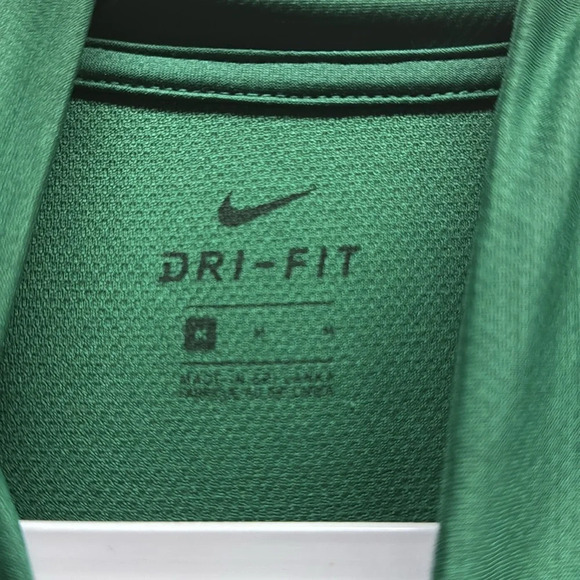 North Dakota State University Nike Quarter Zip - Picture 5 of 5